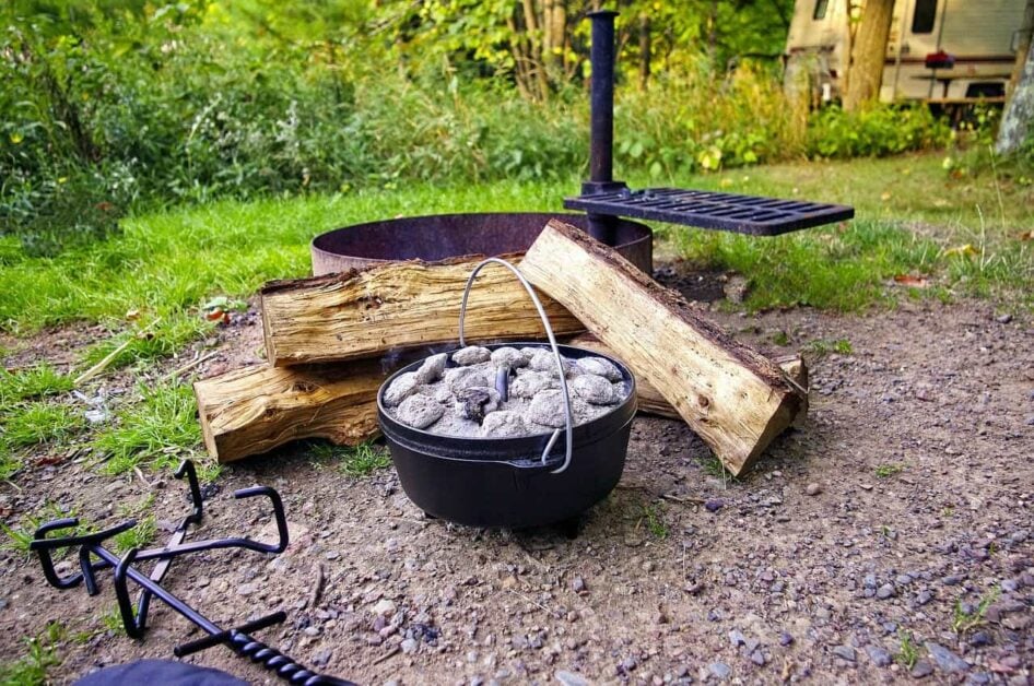 The Best Dutch Oven for Camping For The Money