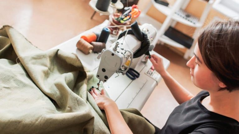 Best‌ ‌Sewing‌ ‌Machine‌ ‌for‌ ‌Upholstery