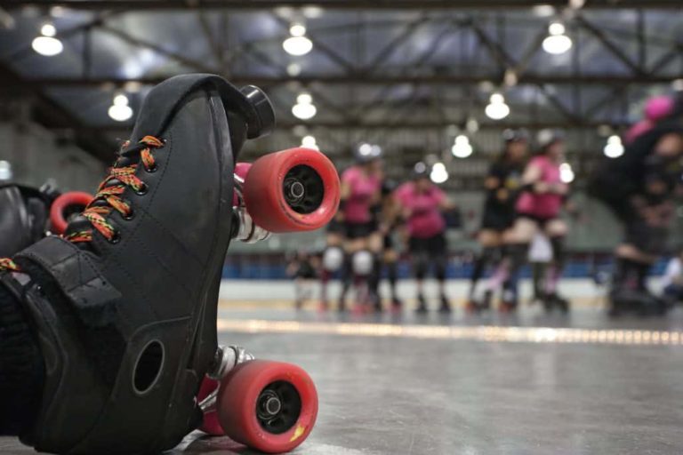 Ultimate Beginner’s Guide to Roller Derby
