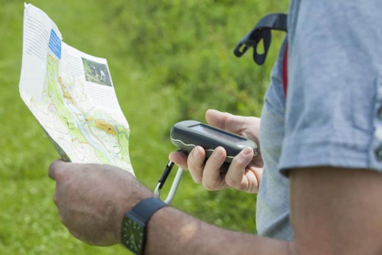 Best GPS Devices For Hiking