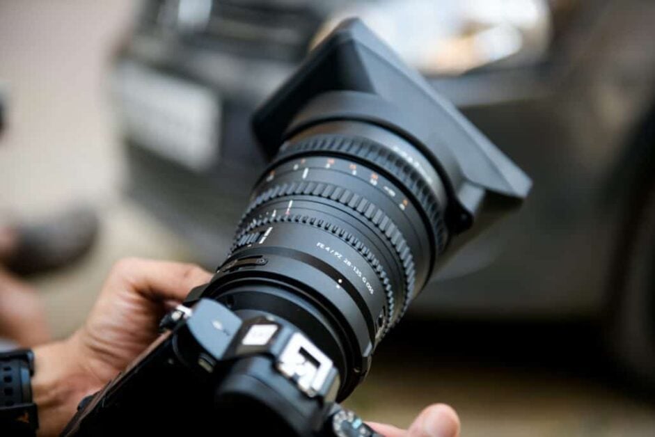Setting Up Black Background For Your Photos