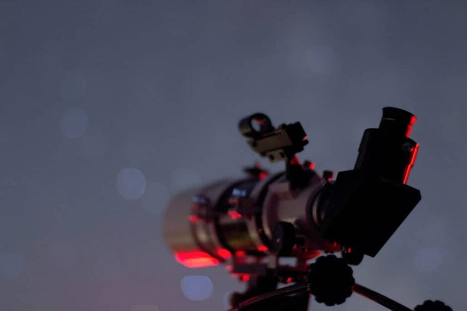 Best Refractor Telescopes buying guide