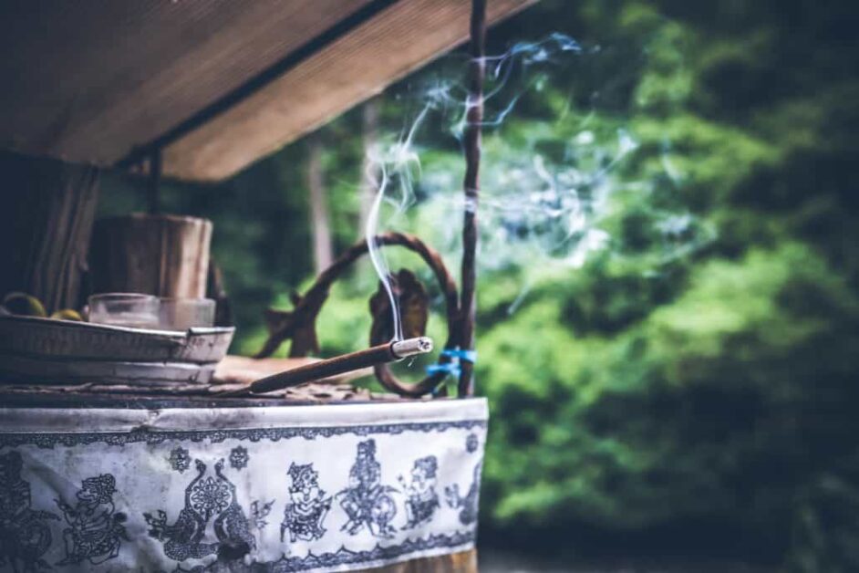 Finding the Purpose of Incense with the Ultimate Guide to Incense Types