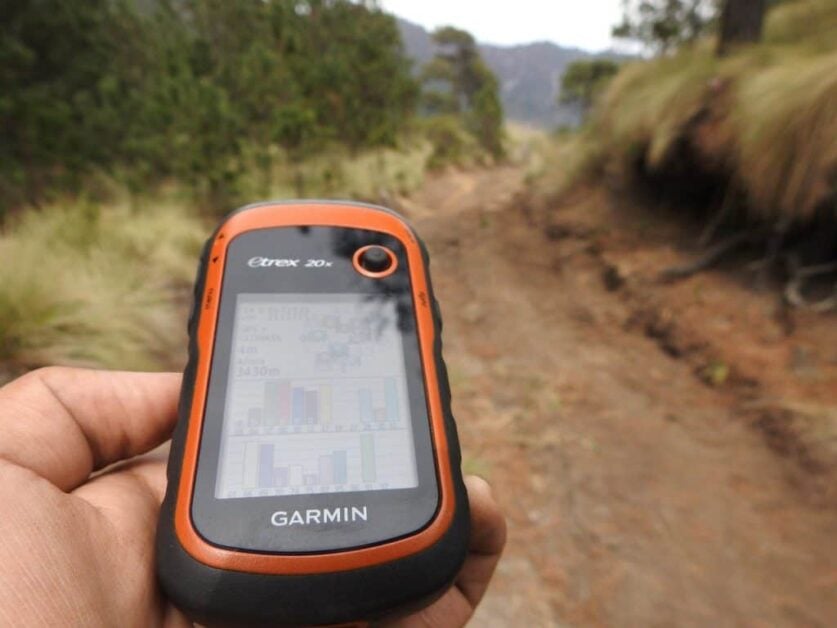 How to Geocache Safely