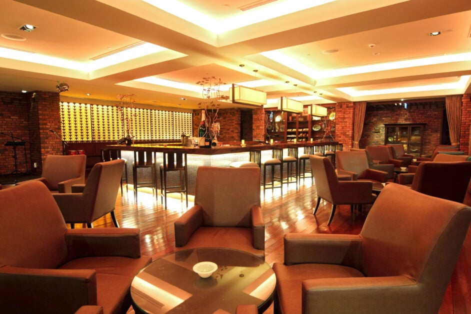 Lounge Bars