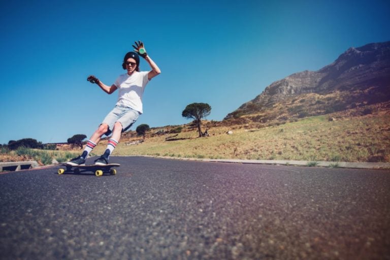 What is Carving on a Longboard