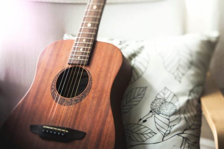 Best Acoustic Guitars For The Money