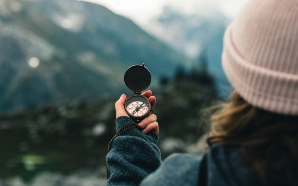 Can I Still Get Lost When Using a Compass without a Map