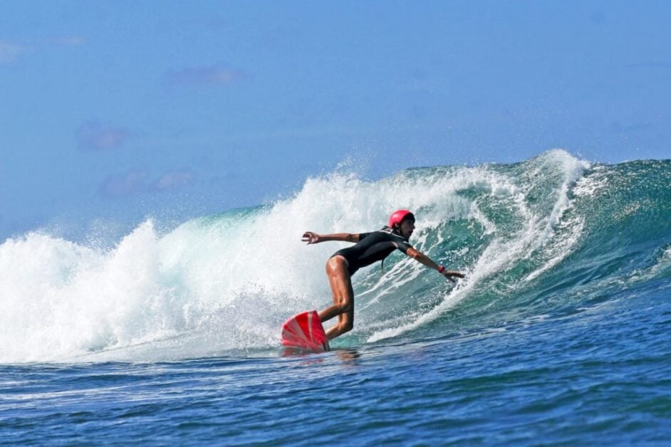 Best Surfing Helmets Buying Guide