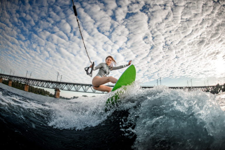 How to Wakesurf