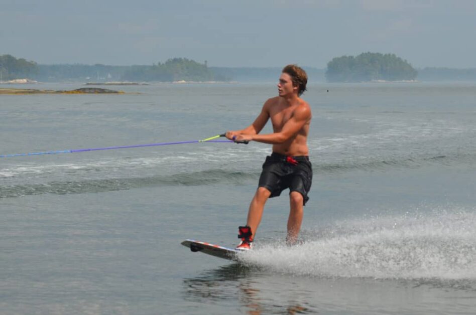 Riding Style in Choosing the Best Wakeboard Size