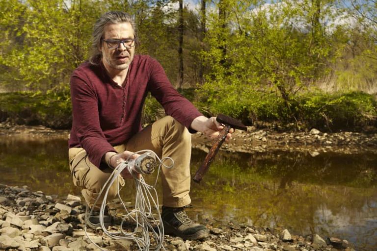 The Ultimate Magnet Fishing Guide