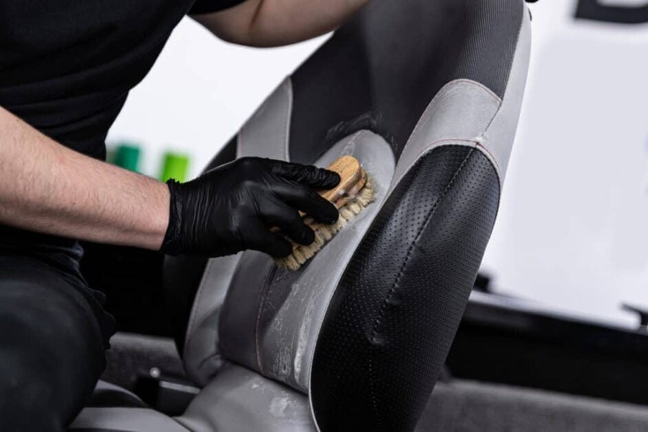 What is the best method for removing mildew from boat seats?