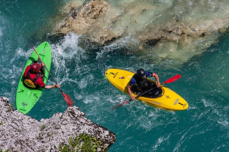 Ultimate Review of the Best Whitewater Kayaks