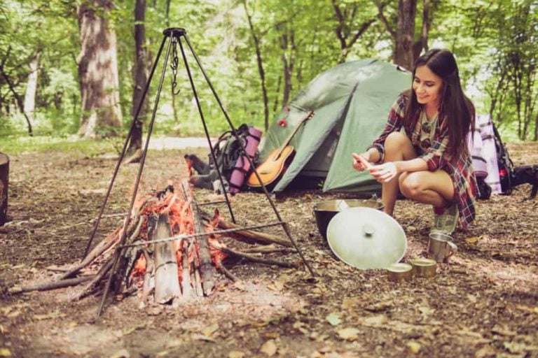 How to Live in the Woods without Getting Caught Detailed Guide to Wild Camping 001