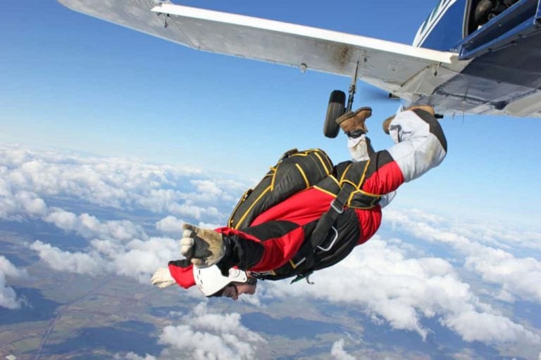 skydiving guide
