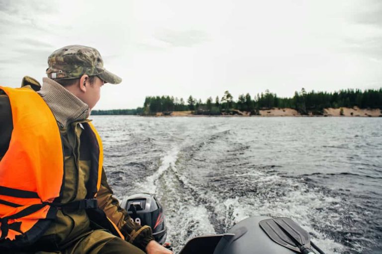 How Can Noise and Vibration Affect You When Operating a Boat