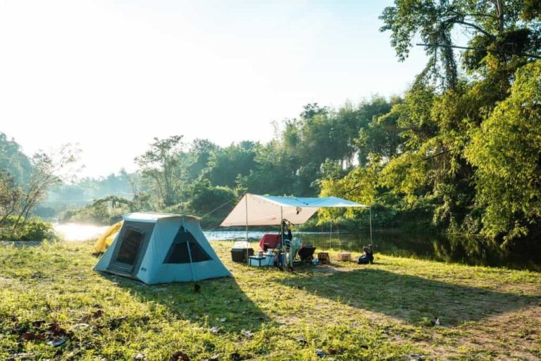 How to Clean a Tent With Mold