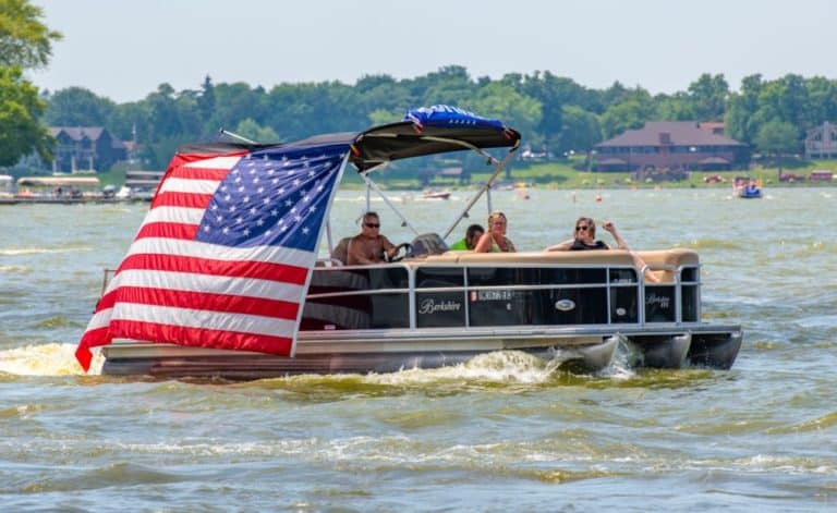 How to Mount Flag on Pontoon Boat