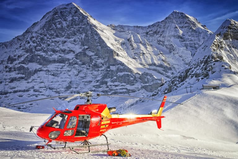Heli Skiing vs. Cat Skiing - Detailed Breakdown