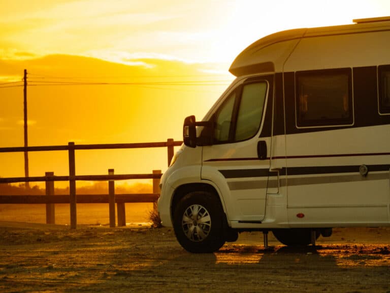 How To Make Your Own RV Leveling Blocks - A Guide | HobbyKraze