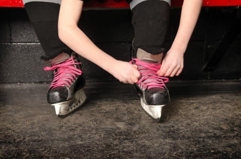How to lace ice hockey skates