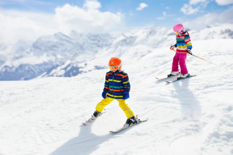 9 Best Ski Resorts on the West Coast for Families (USA)